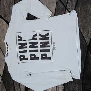 VS PINK 2016 Campus Logo Front Pocket Cotton Tee-Shirt